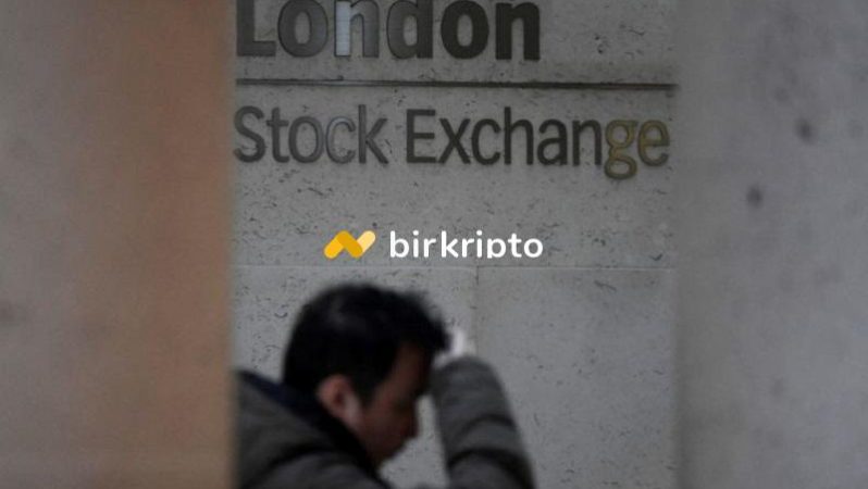 Birleşik Krallık piyasaları kapanışta yükseldi; Investing.com Birleşik Krallık 100 1,07% paha kazandı
